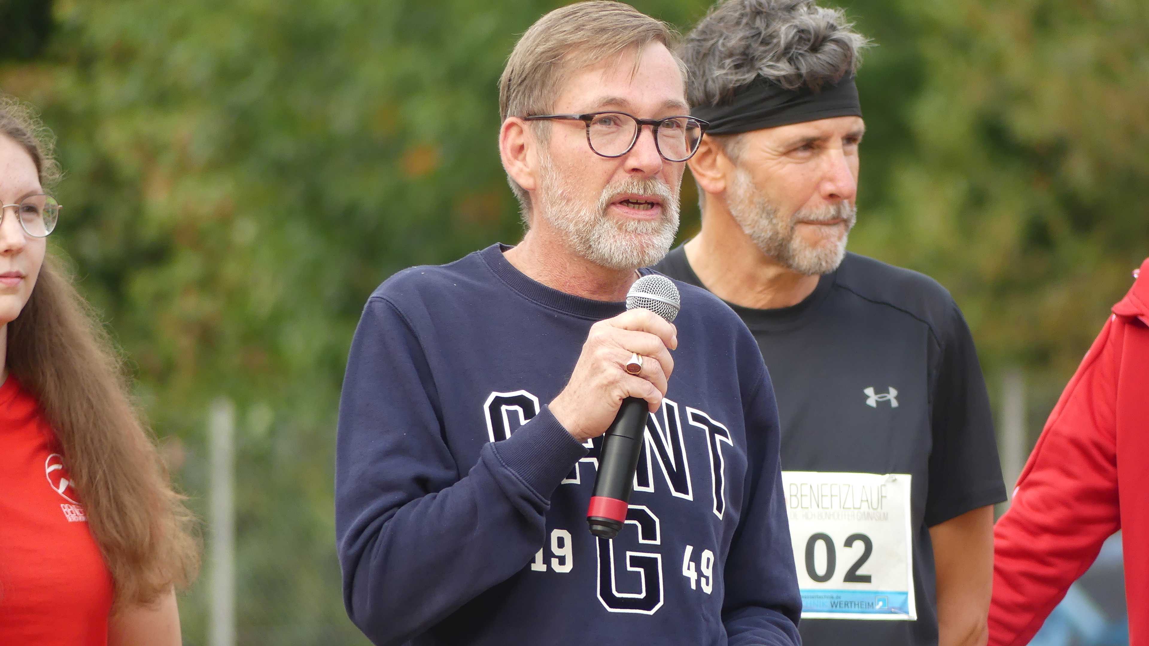 Bild vom 15. Benefizlauf im Jahr 2025. Dies ist das 51. Bild.